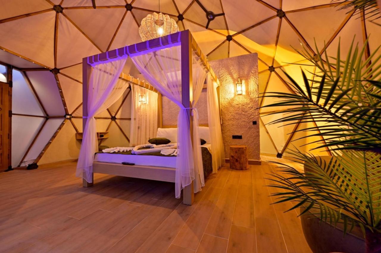 Kalkan Dome Suites & Deluxe Hotel Каш Екстериор снимка