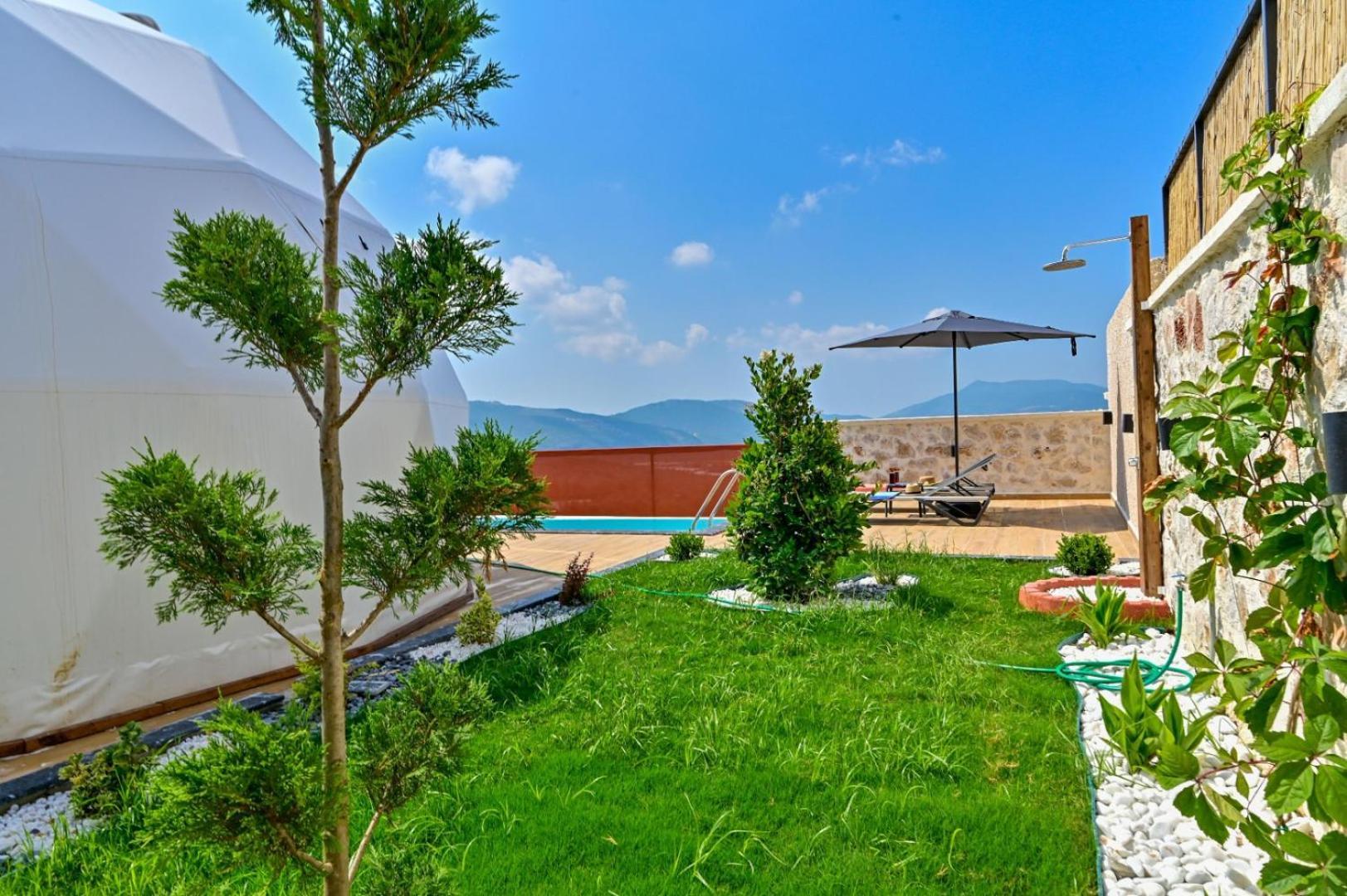 Kalkan Dome Suites & Deluxe Hotel Каш Екстериор снимка