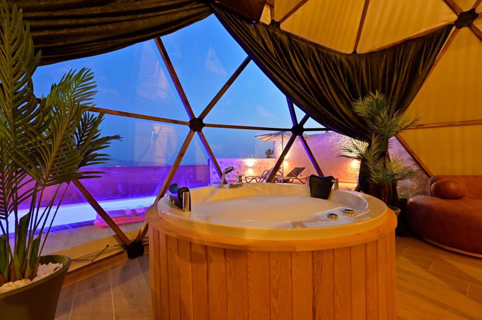 Kalkan Dome Suites & Deluxe Hotel Каш Екстериор снимка