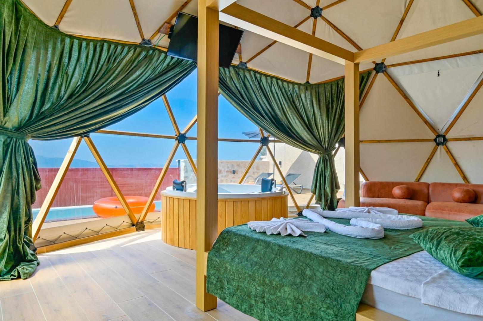Kalkan Dome Suites & Deluxe Hotel Каш Екстериор снимка