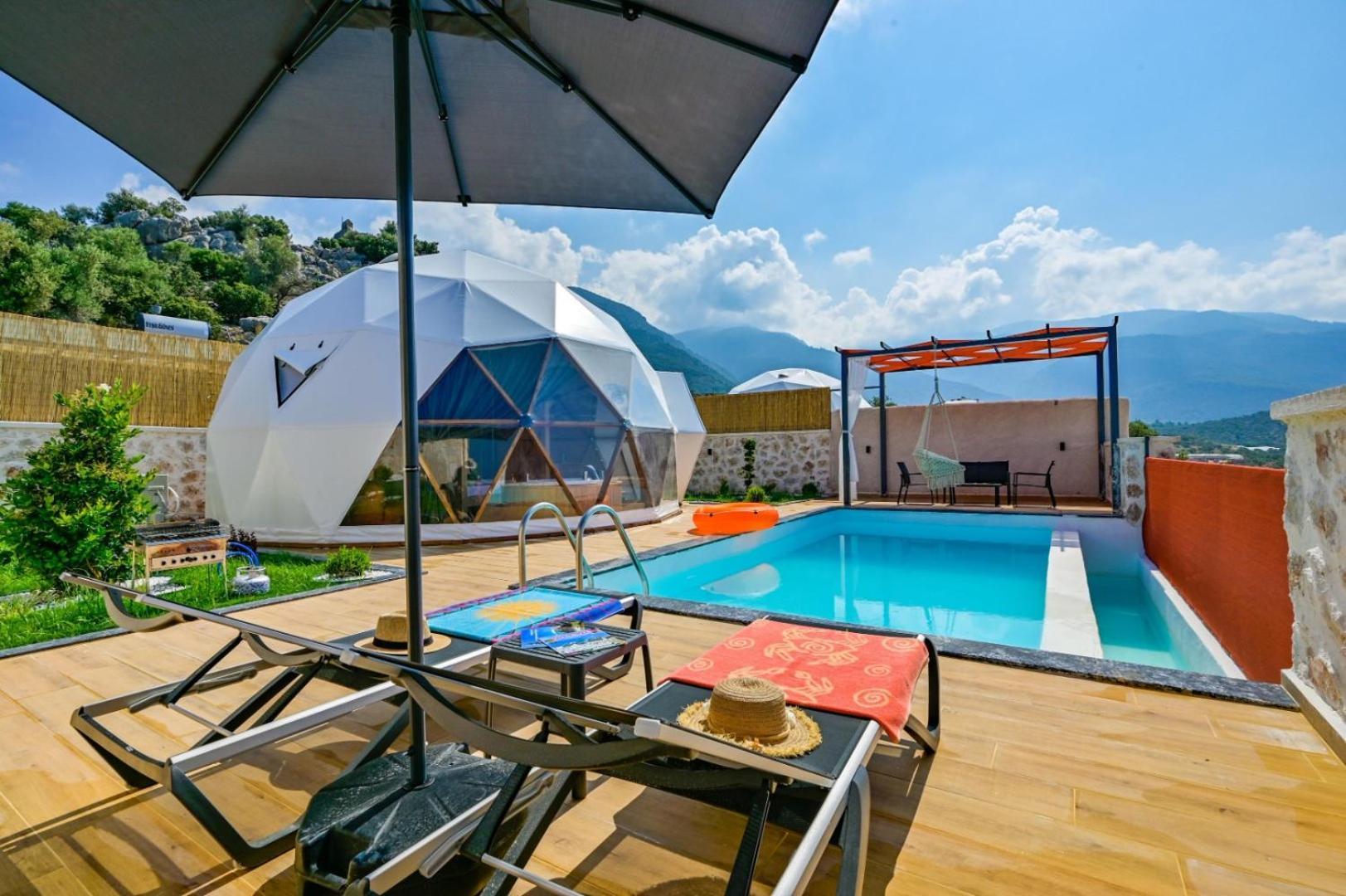 Kalkan Dome Suites & Deluxe Hotel Каш Екстериор снимка