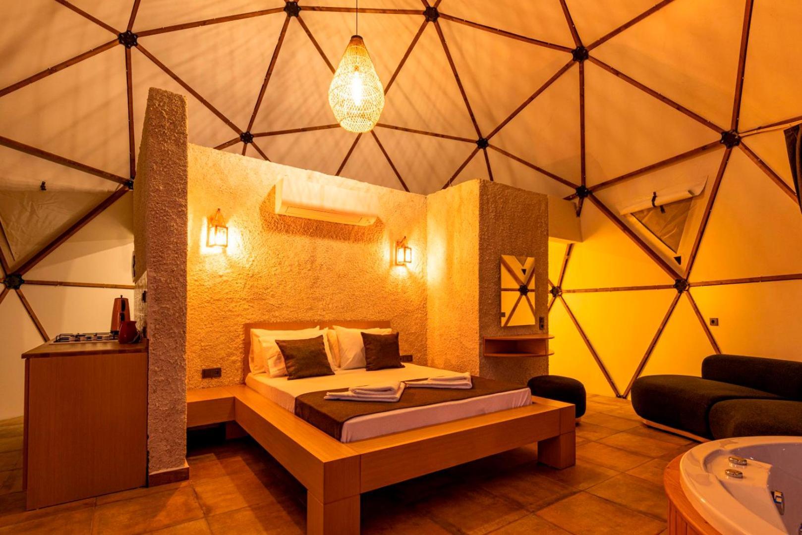 Kalkan Dome Suites & Deluxe Hotel Каш Екстериор снимка