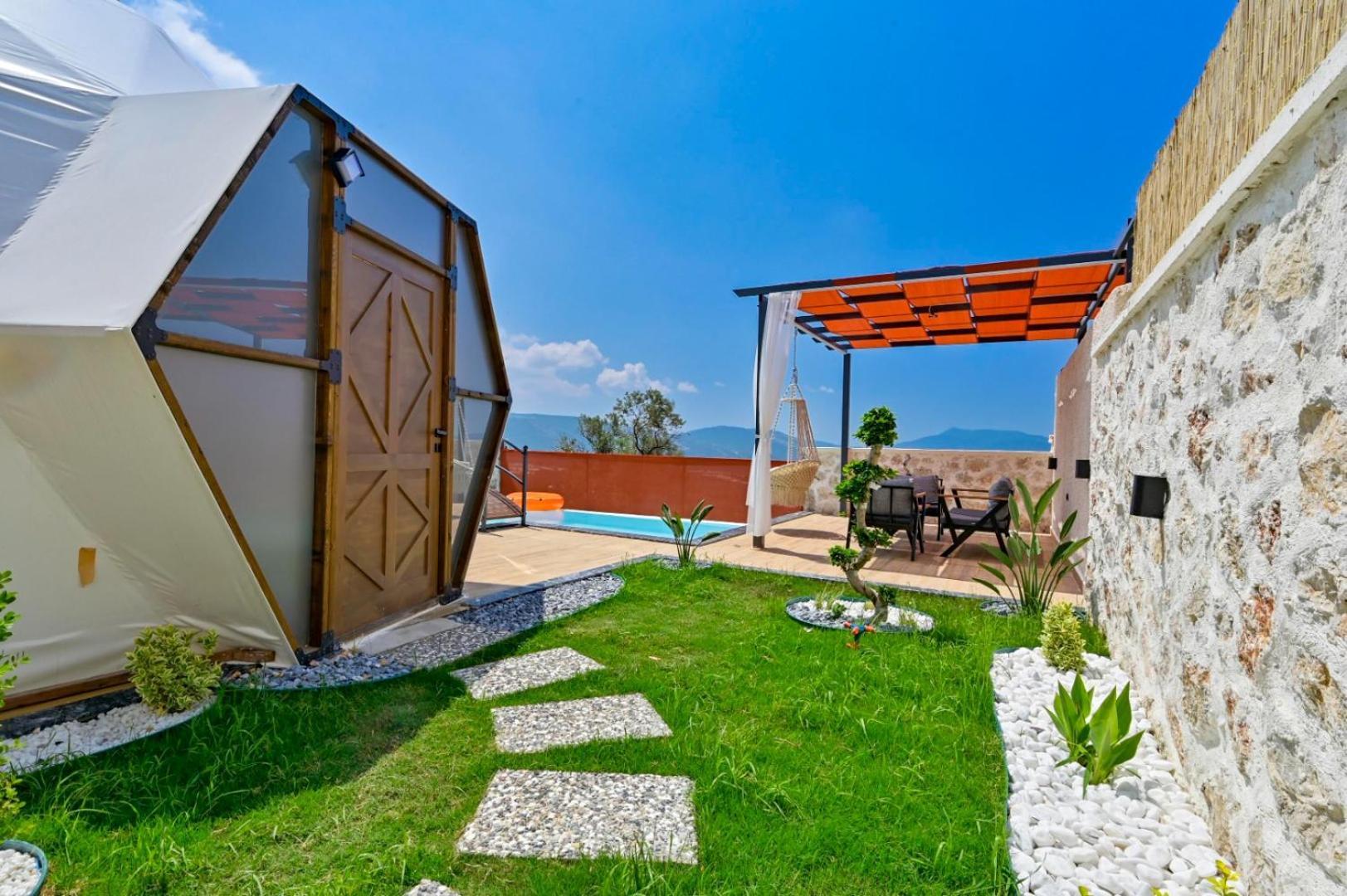 Kalkan Dome Suites & Deluxe Hotel Каш Екстериор снимка